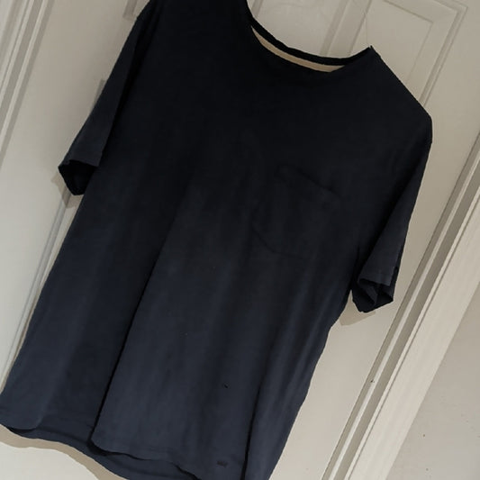 Men's Classic Dark Blue T-Shirt with Pocket XL