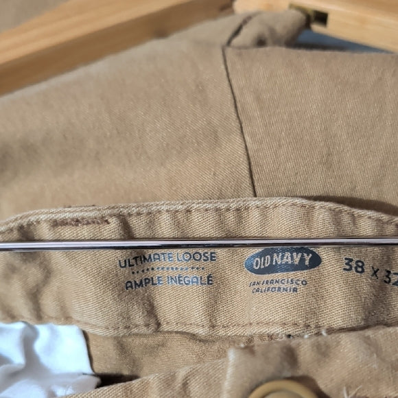 Old Navy Men's Cream Tan Cotton Chino Straight Leg Pants size 38 x 32