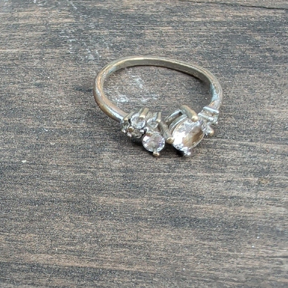 Dazzling Gold and Silver Women's Ring