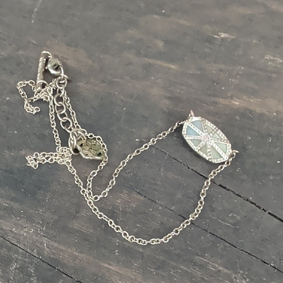 Kendra Scott Elisa 15'' Gold Pendant Necklace In White Opal Adjustable