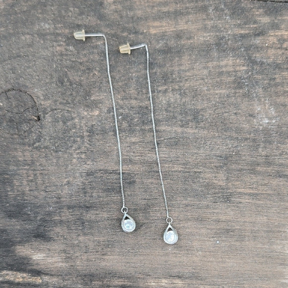 Chic Sterling Silver Teardrop Earrings