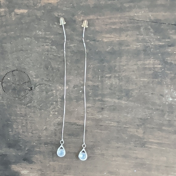 Chic Sterling Silver Teardrop Earrings