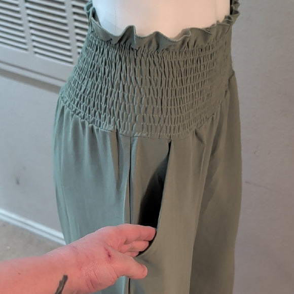 Elegant Sage Wide-Leg Pants Small