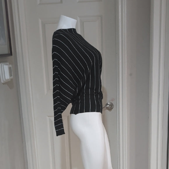 Philosophy Chic Black Sweater with White Stripes S