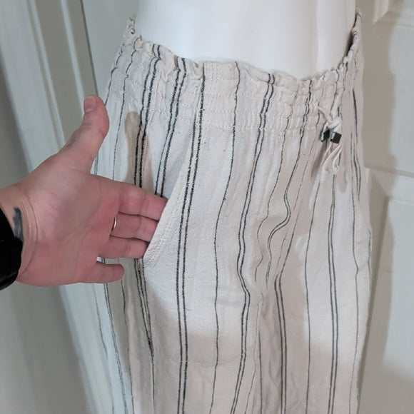Time and Tru White Pants with Black Stripes XS