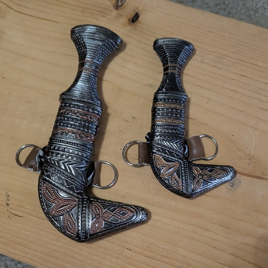 (2) Vintage Intricate Silver and Brown Decorative Daggers (Decorative)