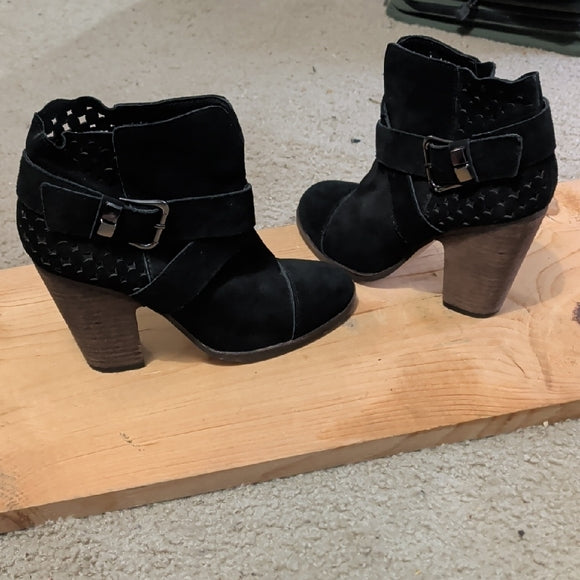 Elegant Black Ankle Booties with Buckle by Betsy Johnson Women's 9