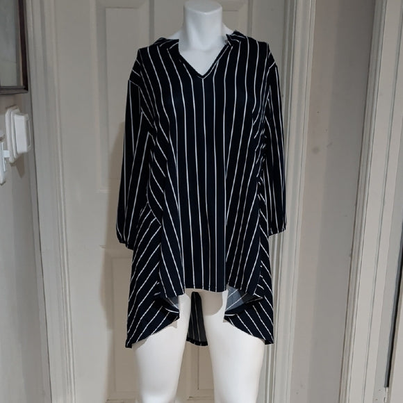 Chic Navy Blue Striped V-Neck Tunic Women's L/XL