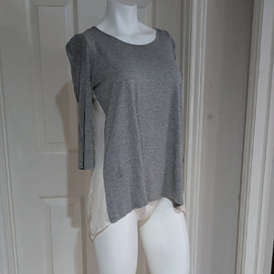 Apt. 9 Gray and Cream Long Sleeve Top Women's Medium
