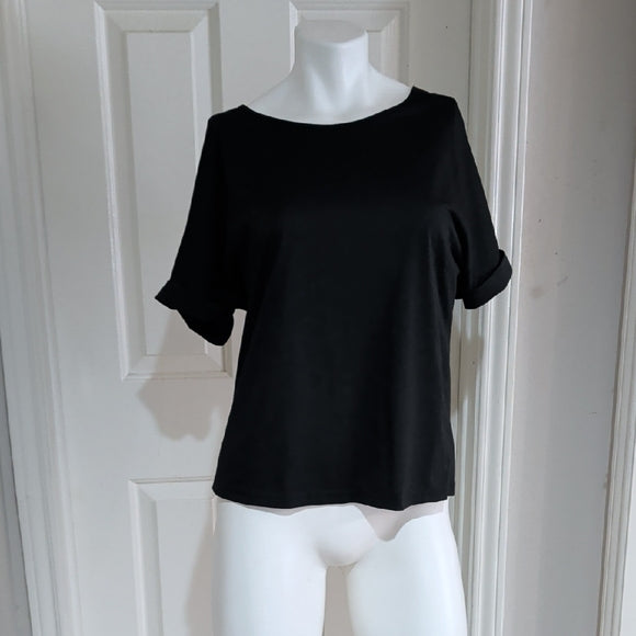 Elegant Black Short Sleeve Women's Top Small Low Back Mock Button Down