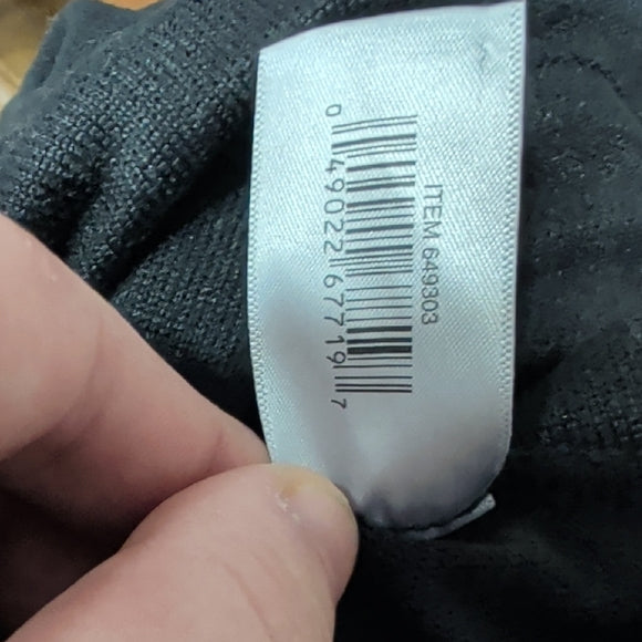 West Loop Classic Black Hoodie Women's Medium