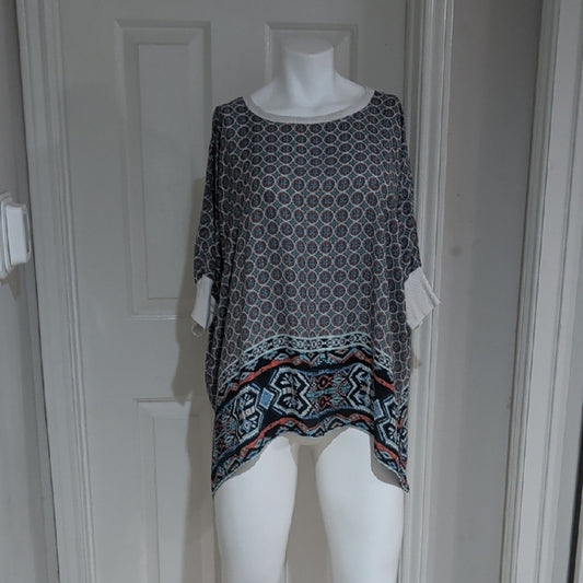 Bobeau Geometric Patterned Flowy Multicolored Blouse Women's Medium