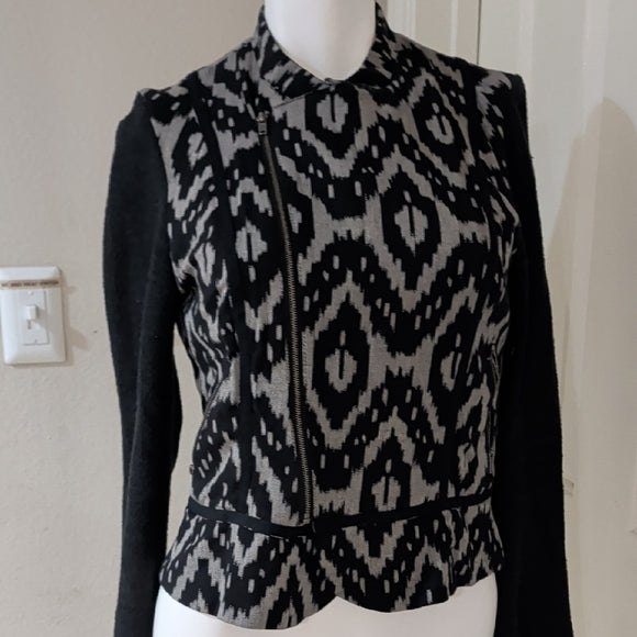 Chic Asymmetrical Black and White Patterned Blazer Women's Medium 100% Cotton