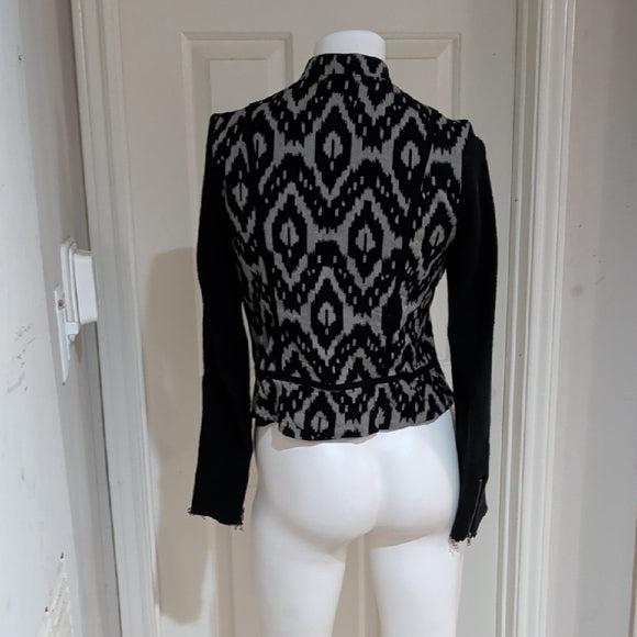 Chic Asymmetrical Black and White Patterned Blazer Women's Medium 100% Cotton