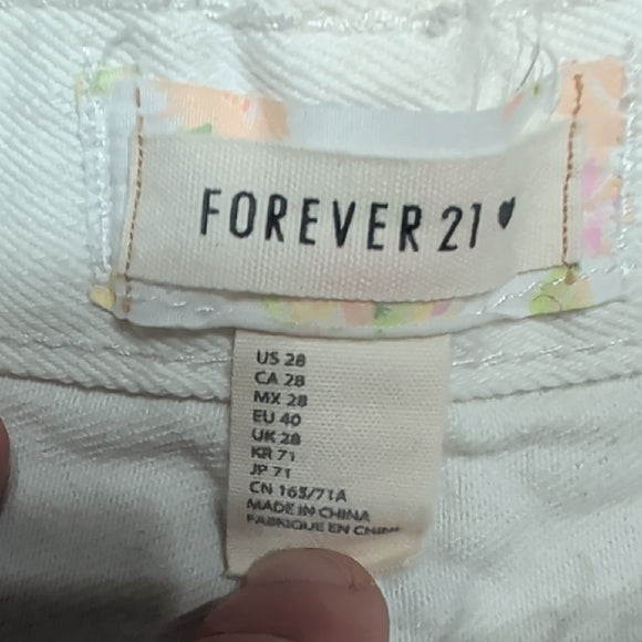 Forever 21 White Distressed Jean Shorts Women's 28