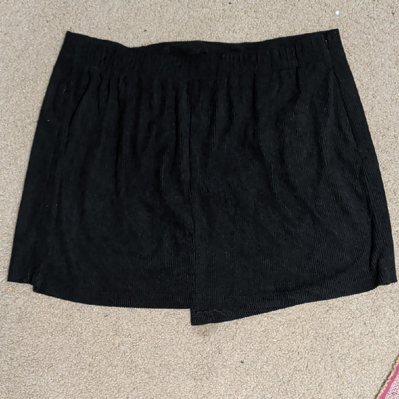SHEIN Black Corduroy Mini Skirt with Button Detail Women's 1XL