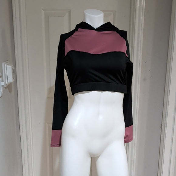 SHEIN Curve Chic Black and Pink Women's Athletic Hoodie Crop Top 0XL