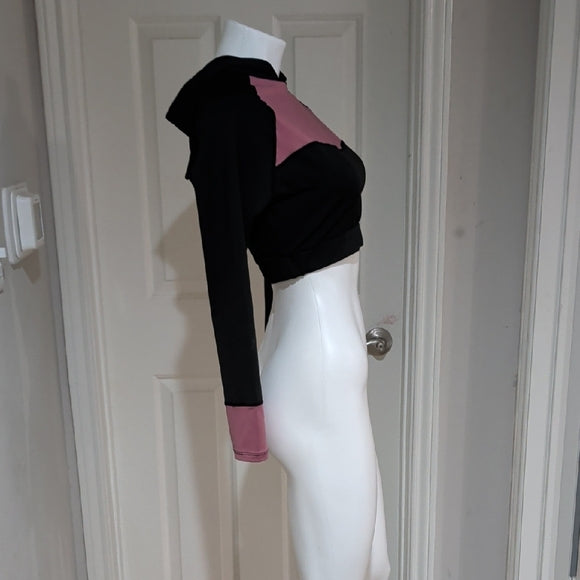 SHEIN Curve Chic Black and Pink Women's Athletic Hoodie Crop Top 0XL