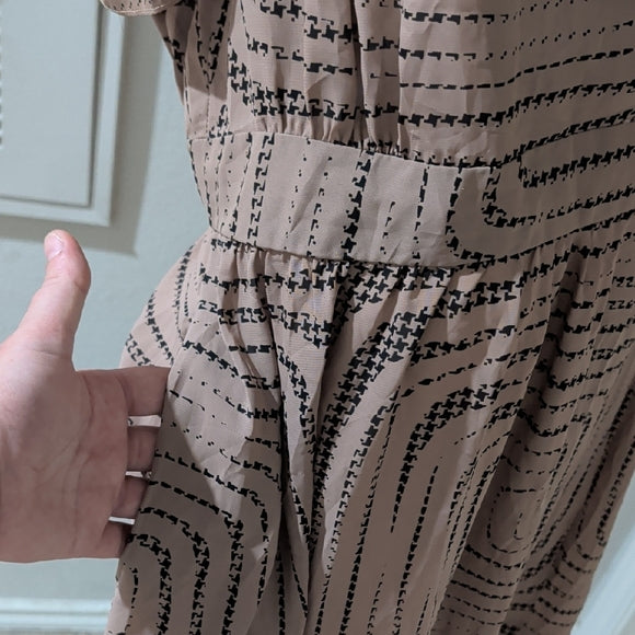 Vintage Chic Tan Patterned Midi Dress Women's Large