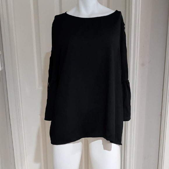 NWOT Time and Tru Black Tie Ruffle Sleeve Blouse Women's XL
