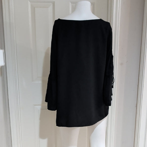 NWOT Time and Tru Black Tie Ruffle Sleeve Blouse Women's XL