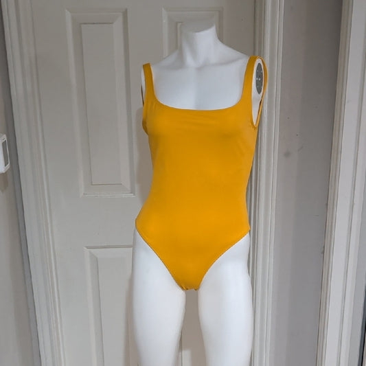 NWOT Nu Swim Mustard Square Neck Low Back One-Piece Swimsuit Women's Large