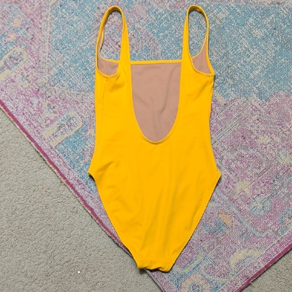 NWOT Nu Swim Mustard Square Neck Low Back One-Piece Swimsuit Women's Large