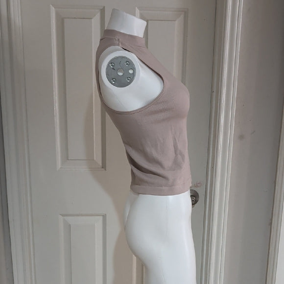 Madden's NYC Women’s Mock Neck Tank Top in Blush Taupe Size Medium