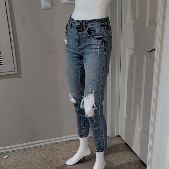 Fashion Nova Light Blue High-Rise Distressed Ankle Jeans Women's 1