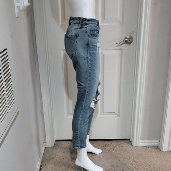 Fashion Nova Light Blue High-Rise Distressed Ankle Jeans Women's 1