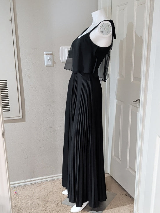 Vintage JT Dress Co Elegant Black Pleated Maxi Dress with Sheer Overlay Women 10