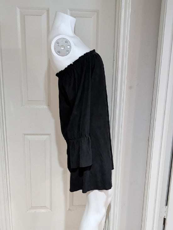 Very J Black Off-Shoulder Velveteen Mini Dress Women's Medium