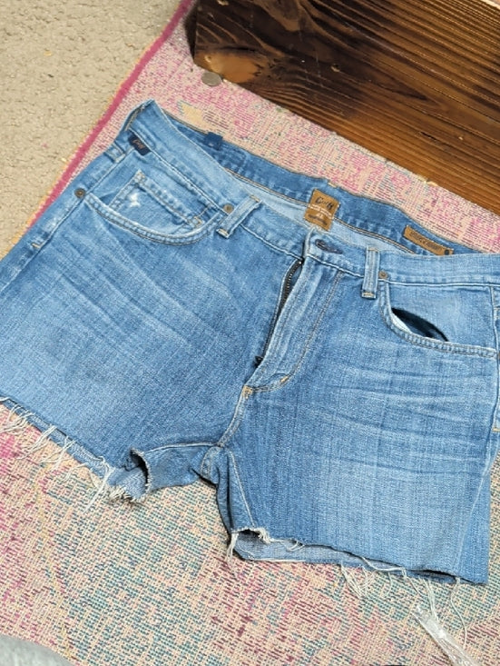 Citizens of Humanity Light Blue Distressed Denim Cutoff Shorts Women's 32