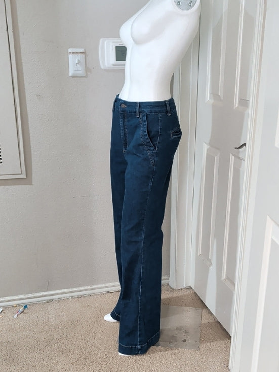 Sofia Jean by Sofia Vergara Stylish Dark Blue Flared Jeans Women's 8