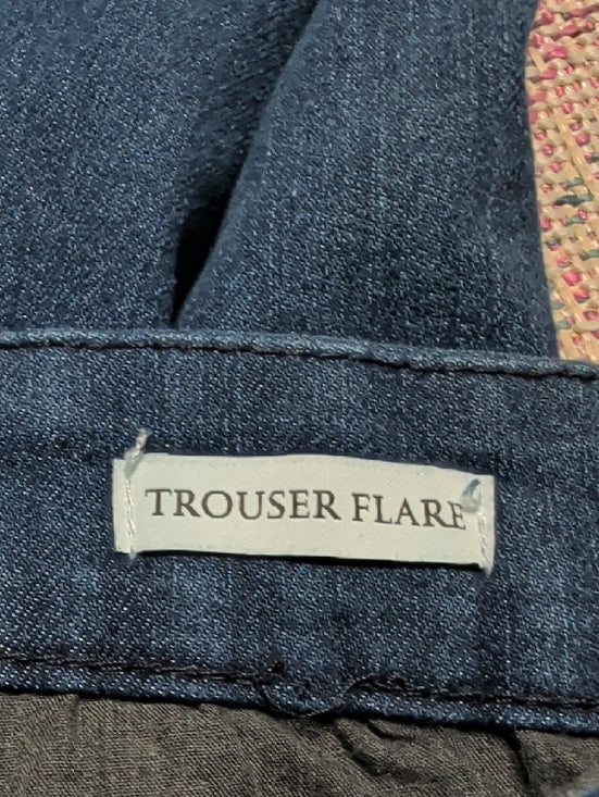 Sofia Jean by Sofia Vergara Stylish Dark Blue Flared Jeans Women's 8