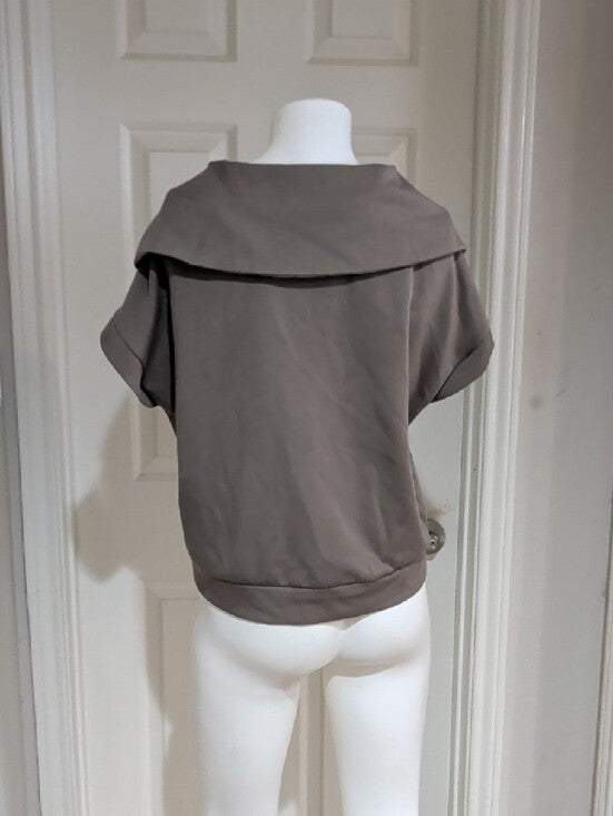 Women's Taupe Half-Zip Short Sleeve Collared Top Cropped Women's Large