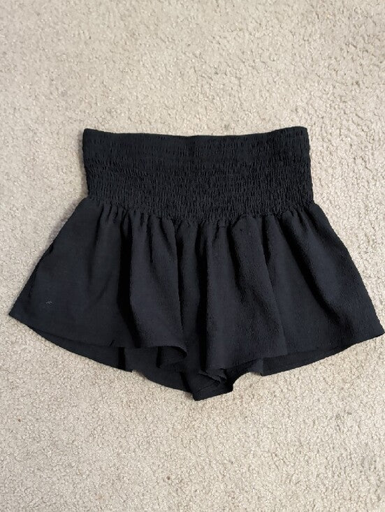 SHEIN Black High-Waist Smocked Waistband Women's Shorts Medium