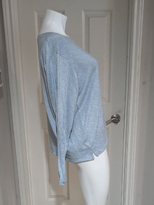 new directions Light Blue Long Sleeve Crewneck Top Women's Large