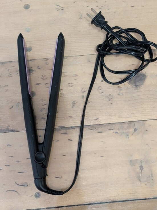 Remington Black Flat Iron with Pink Ceramic Plates
