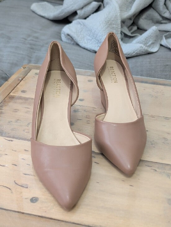 Kenneth Cole Blush Nude Pointed-Toe Wedge Pumps 8.5