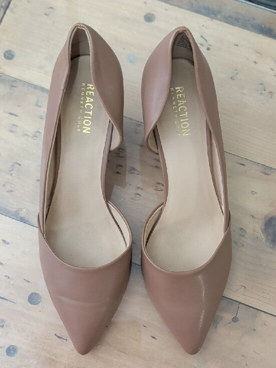 Kenneth Cole Blush Nude Pointed-Toe Wedge Pumps 8.5
