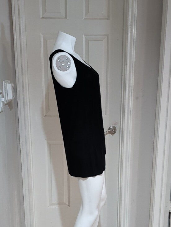 Isaac Mizrahi Black Scoop Neck Flow Tank Women's Small