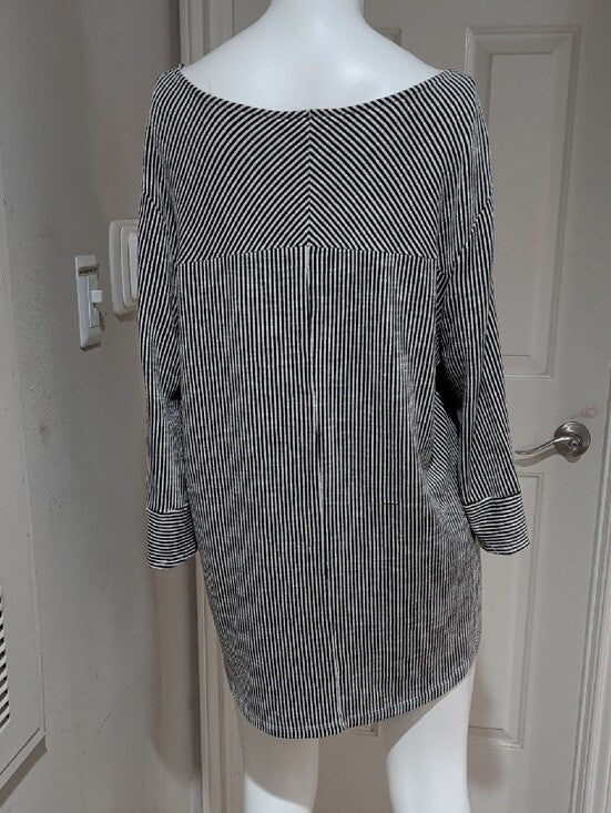 W5 Black & White Striped Blouse Women's 2X
