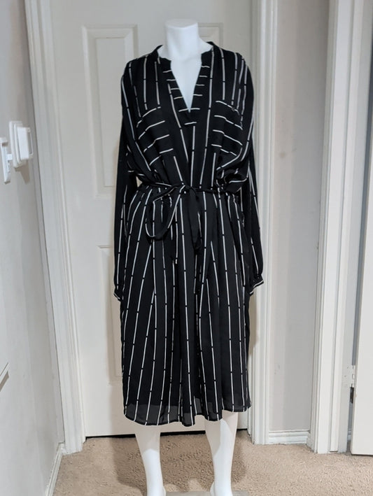 Who What Wear Black Women's Striped Midi Dress Women's 3XL