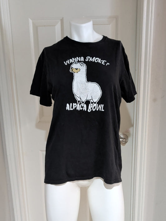 Black Graphic Tee "Wanna Smoke? Alpaca Bowl" Women's Medium