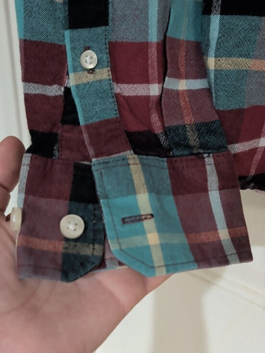 Goodfellow & Co Teal and Burgundy Plaid Button-Down Shirt Men's Small