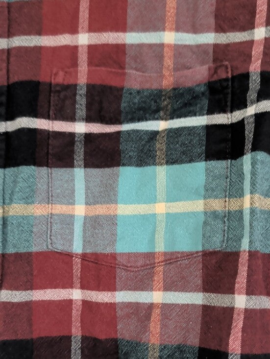 Goodfellow & Co Teal and Burgundy Plaid Button-Down Shirt Men's Small