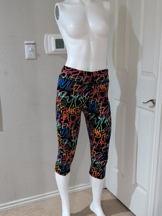 Women's Black Neon Power Graffiti Capri Leggings Medium