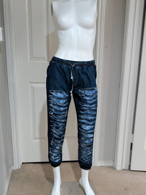 Thrill Women's Slim Straight Navy Blue Ripped Jeans - Medium