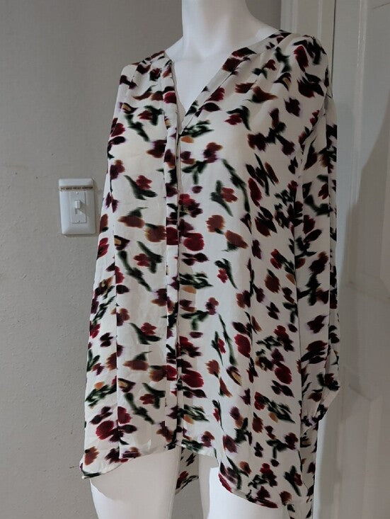 Chelsea & Theodore White Floral V-Neck Tunic with Multicolor Print Women's 3X